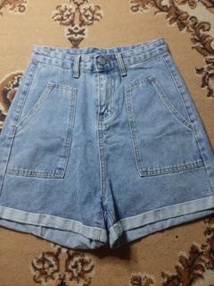 (Category: ) located in . Submitted by bamiel (Listing ID 1256775761, Image 1). Description: .
