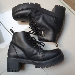 (Kategori: ) berada di . Dikirim oleh twiceit (ID iklan 1256723734, Gambar 1). Deskripsi: .