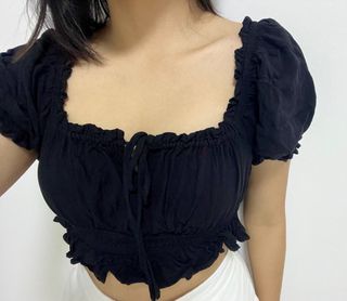 (Category: ) located in . Submitted by ilovefrogss (Listing ID 1255692578, Image 1). Description: .