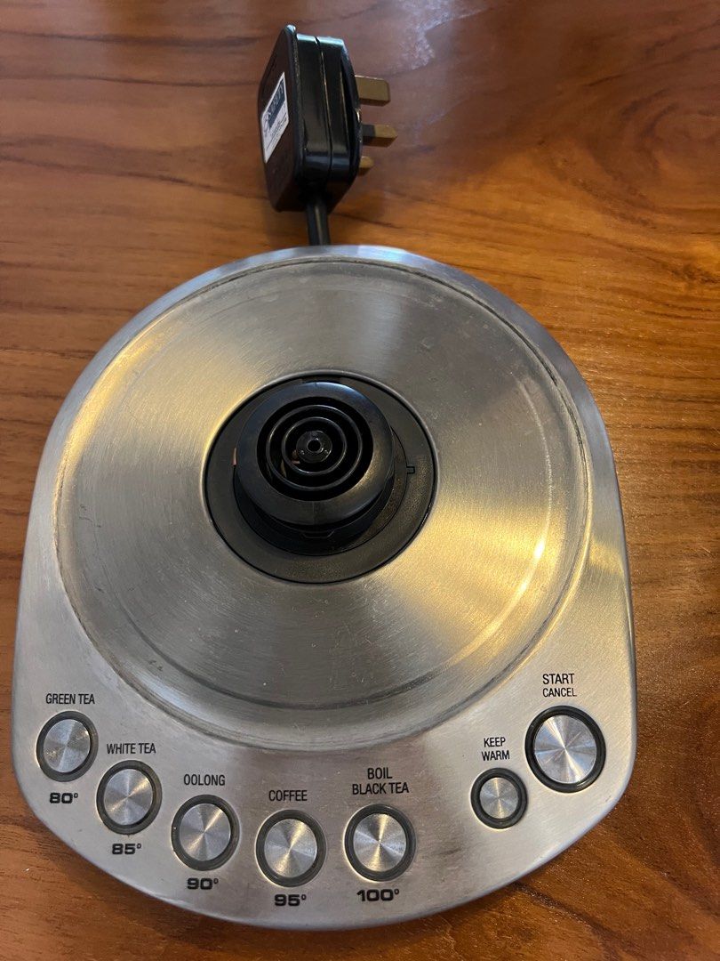 Breville electric tea kettle, TV & Home Appliances, Kitchen Appliances