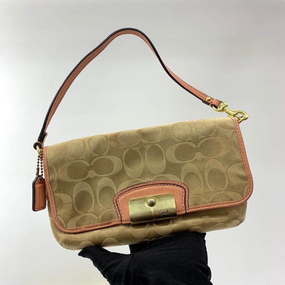 COACH BEIGE ORANGE SIGNATURE CANVAS LEATHER HAND WRISTLET 237032053