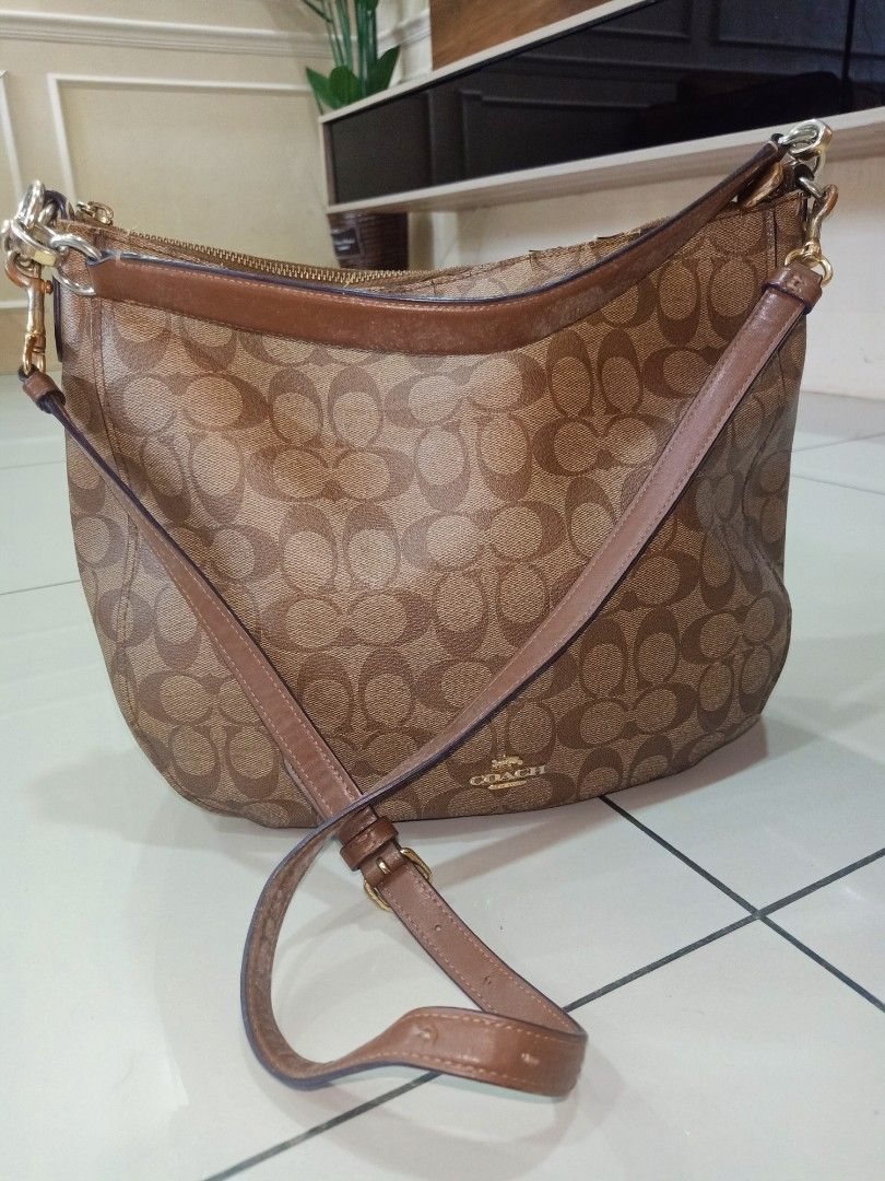 Coach elle cheap hobo price