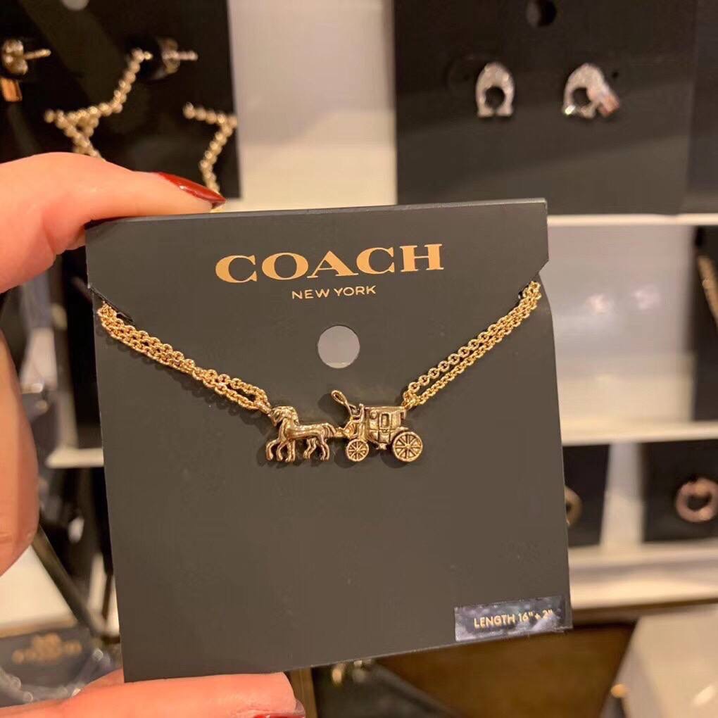 Coach jewelry collection necklace carriage Gold series Lifestyle