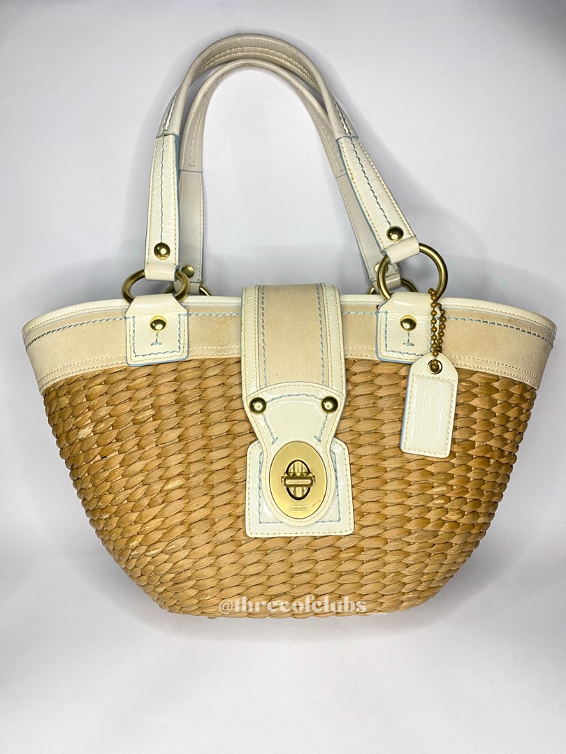 Coach basket weave purse deals