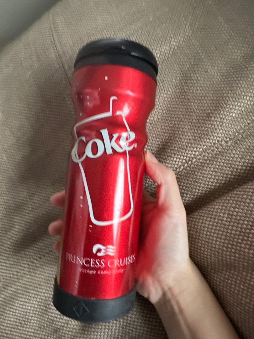 Collectible (Category: Water Bottles & Tumblers) located in Quezon City. Submitted by struddels (Listing ID 1256740282, Image 3). Description: Water bottle container, collectible esp for coke lovers. Authentic from princess cruises Selling for 300 each.