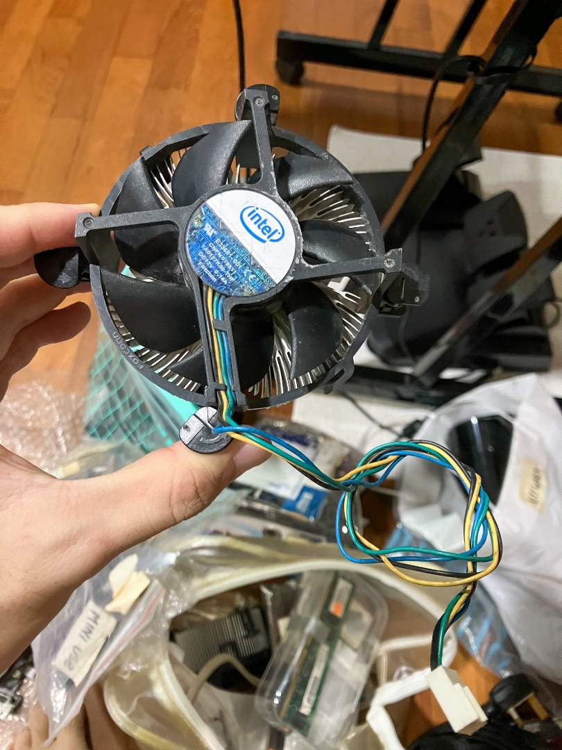 CPU FAN 1, Computers & Tech, Parts & Accessories, Computer Parts on