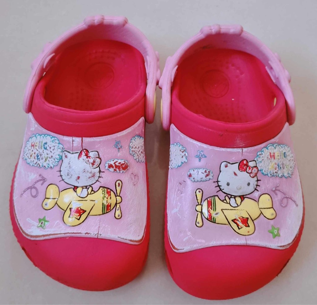 Crocs C6 / C7, Babies & Kids, Babies & Kids Fashion on Carousell