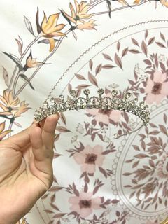 Crown Nikah