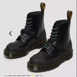 Dr. Martens (Made in England) Bex Tech