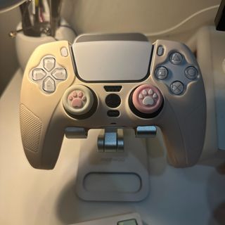 DualSense PS5 Controller (White + with free pink silicone case and thumb grips)