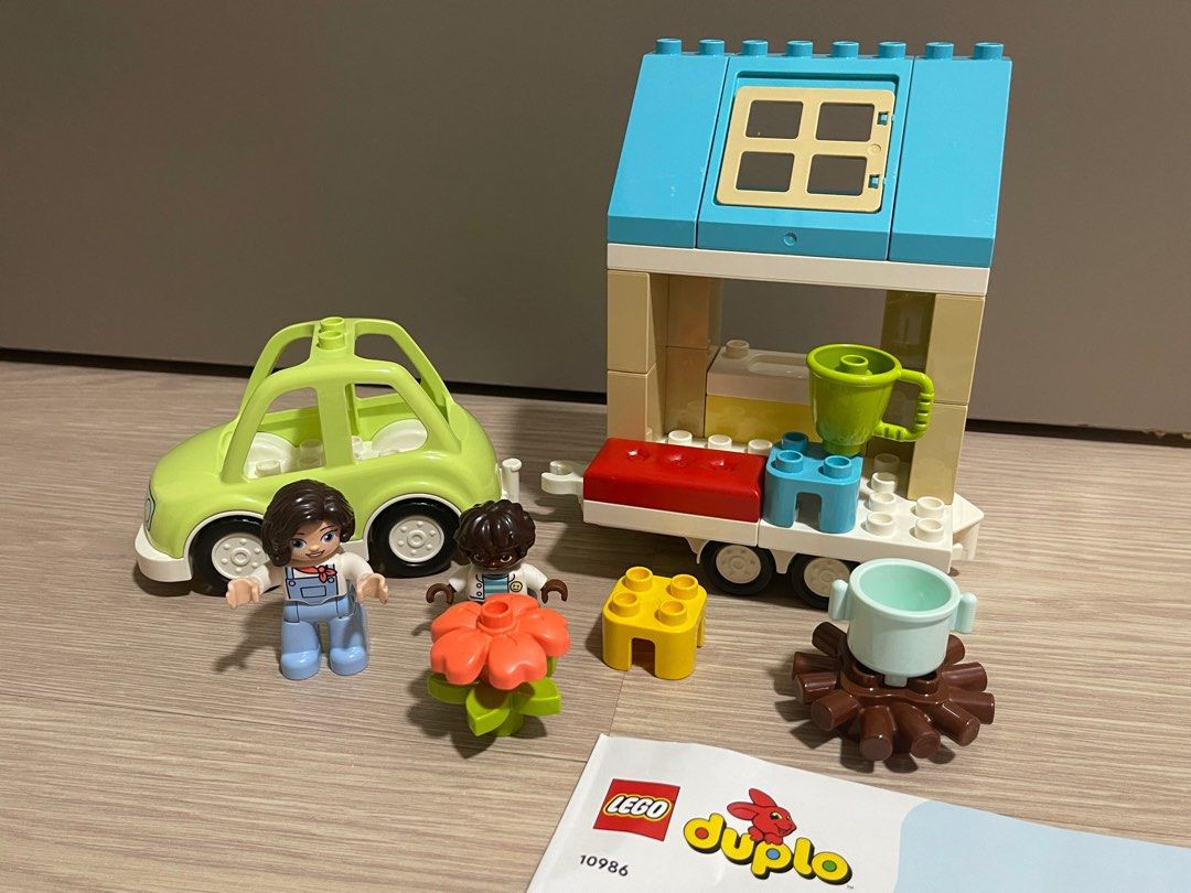 Duplo 10986 Family House on Wheels, Hobbies & Toys, Toys & Games