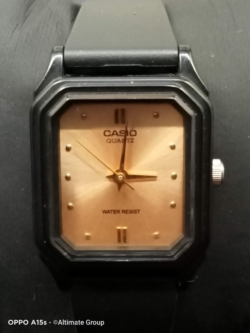 Casio quartz water resist top