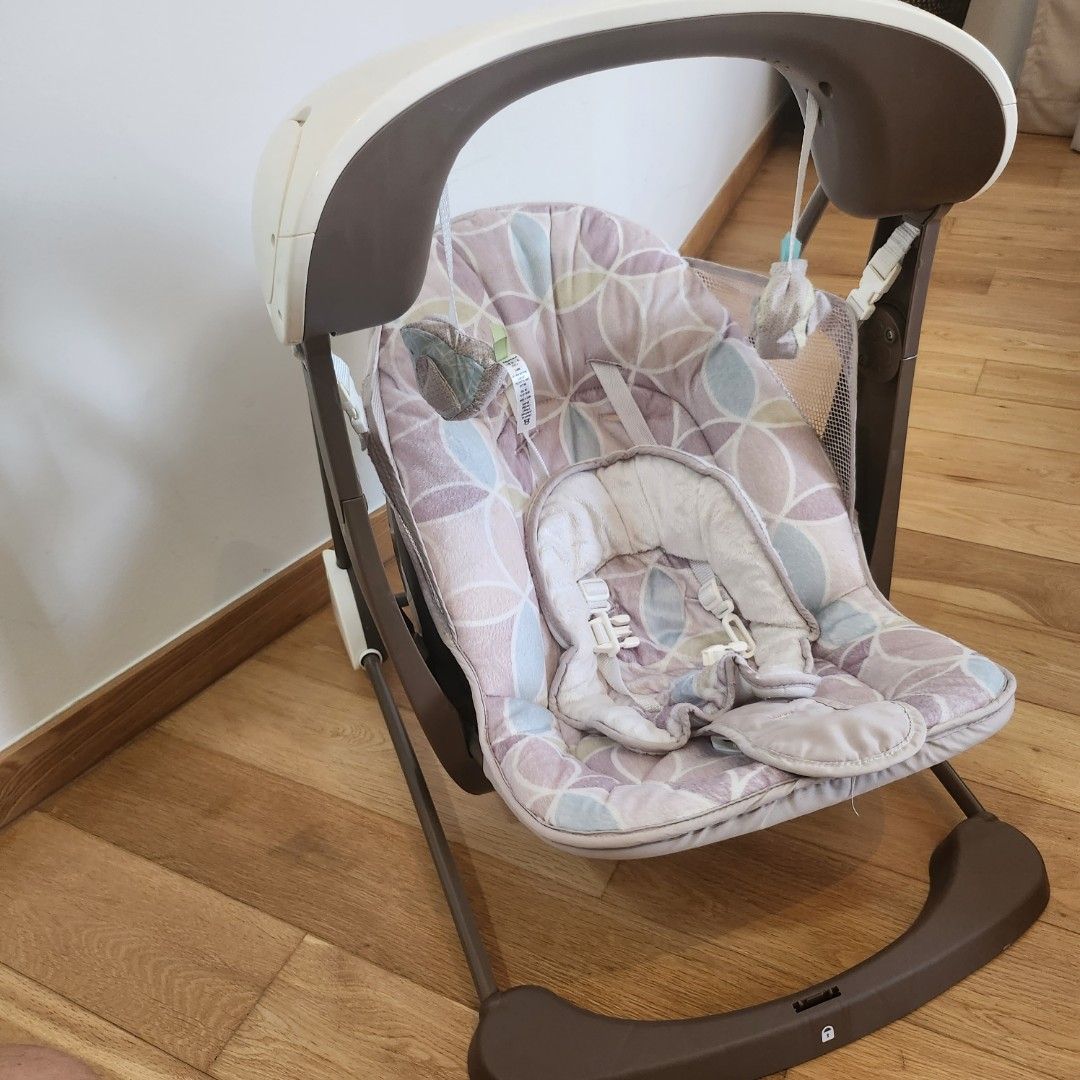 Fisher Price baby rocker with music Babies Kids Infant