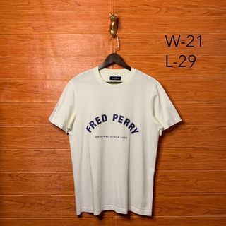 Fred Perry Arched Logo T-shirt