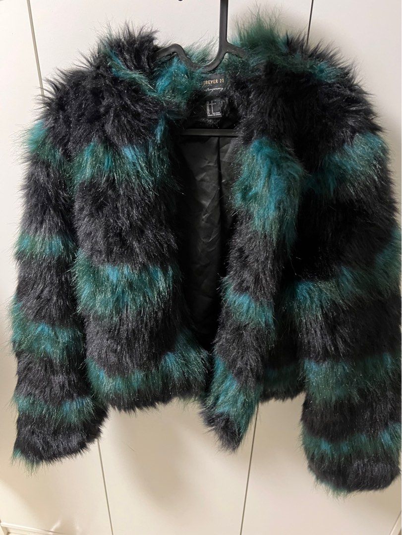 Furry jacket top forever 21