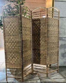 (Category: ) located in . Submitted by studio_56 (Listing ID 1256727203, Image 1). Description: .