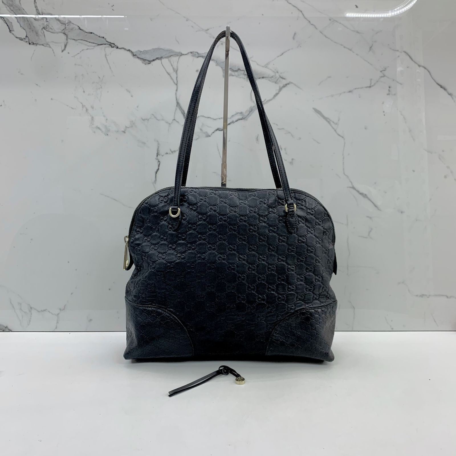 Gucci 323673 sales