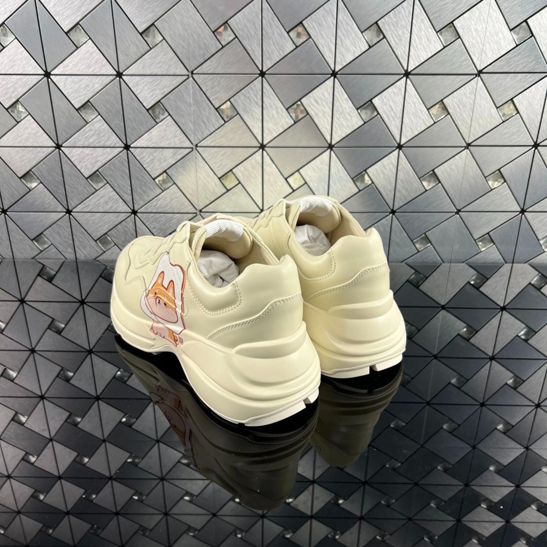 Gucci rhyton outlet vintage trainer sneaker