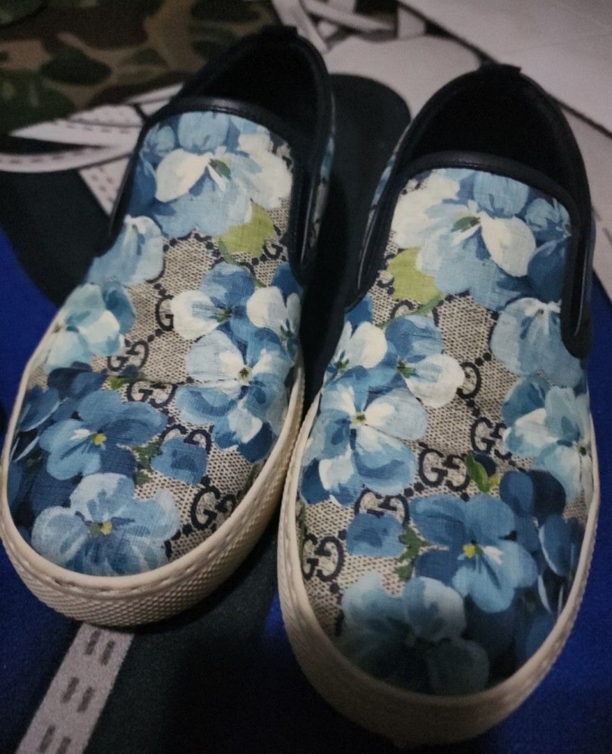 Gucci Supreme GG Canvas Bloom Print Blue Flower Slip On Sneakers 407362 8471