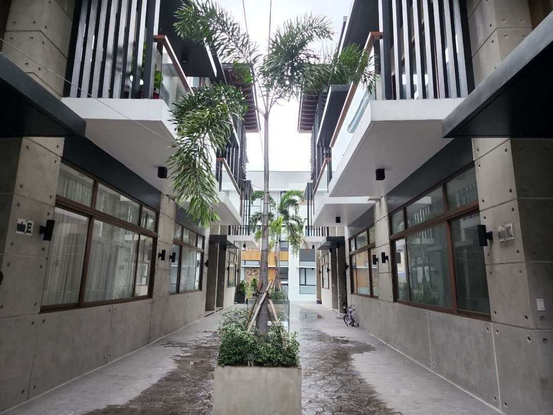 House and Lot For Sale in Tomas Morato Quezon City 1 Unit Left