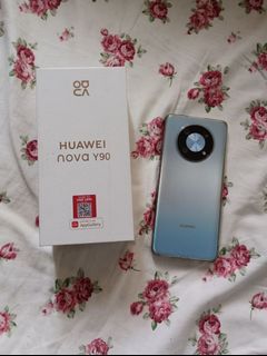 Huawei Nova Y90