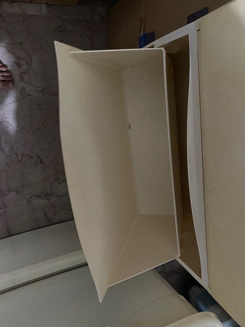 Ikea schoenenopberger store trones