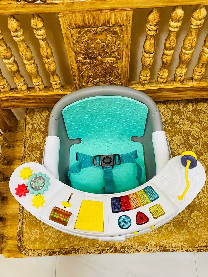 Infantino discovery clearance seat and booster
