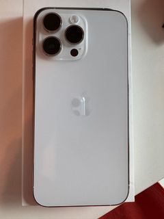 iPhone 14 Pro Max 256gb, Silver + 2 Official Cases