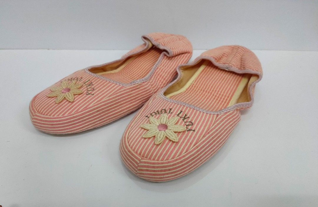 Bedroom moccasins sales