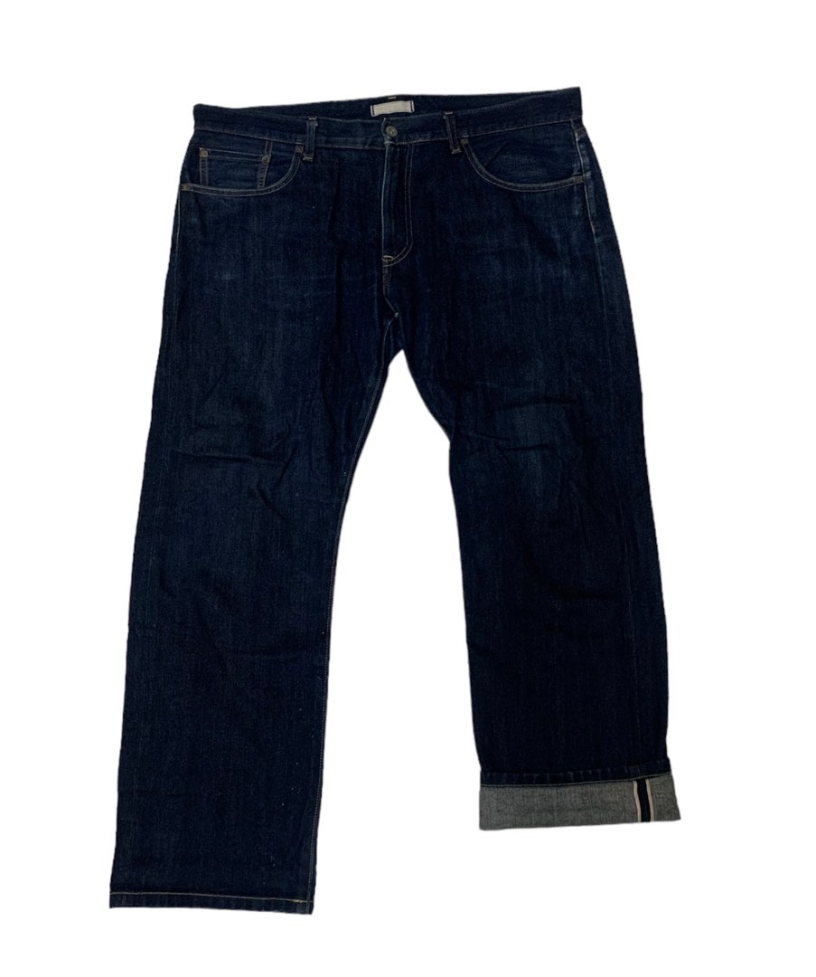 Jeans Uniqlo, Men's Fashion, Bottoms, Jeans on Carousell