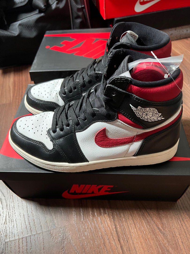 Jordan 1 high gym red