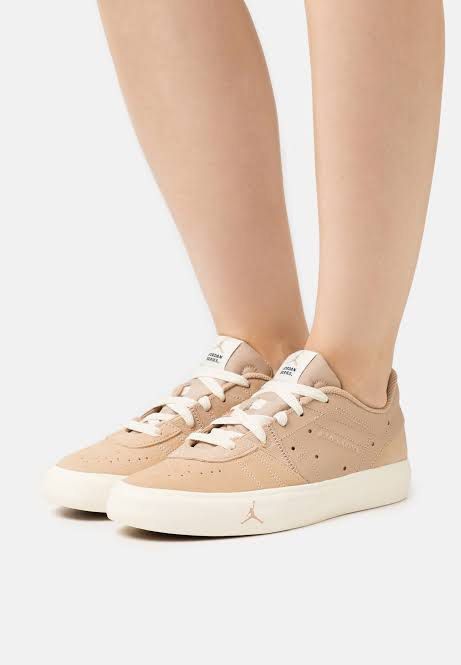 Jordan Series Women s size US8.5 Women s Fashion Footwear