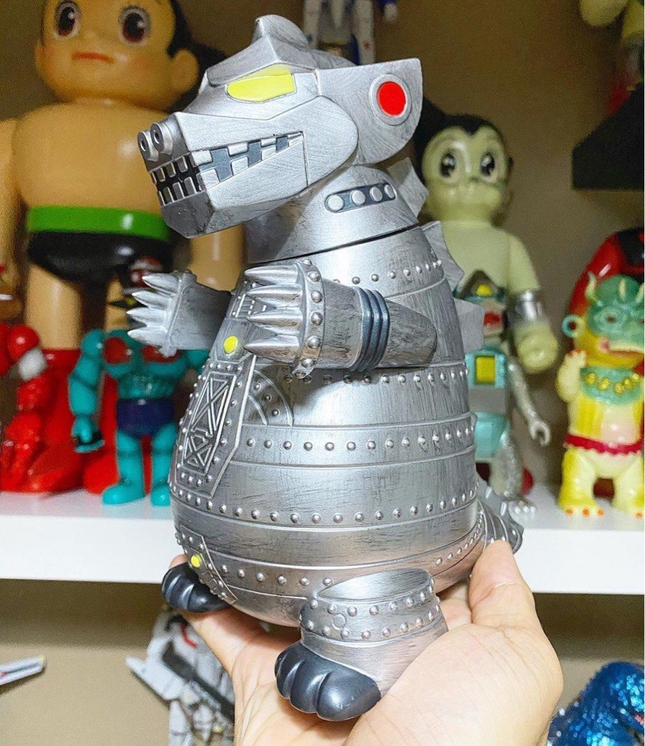 Kidrobot 8 MechaGodzilla Vinyl Figure