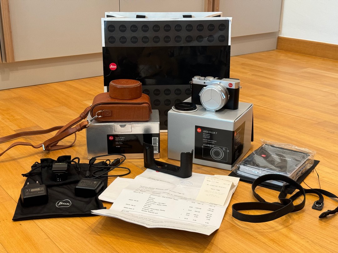 99% Leica D-Lux 2 silver, 攝影器材, 相機- Carousell