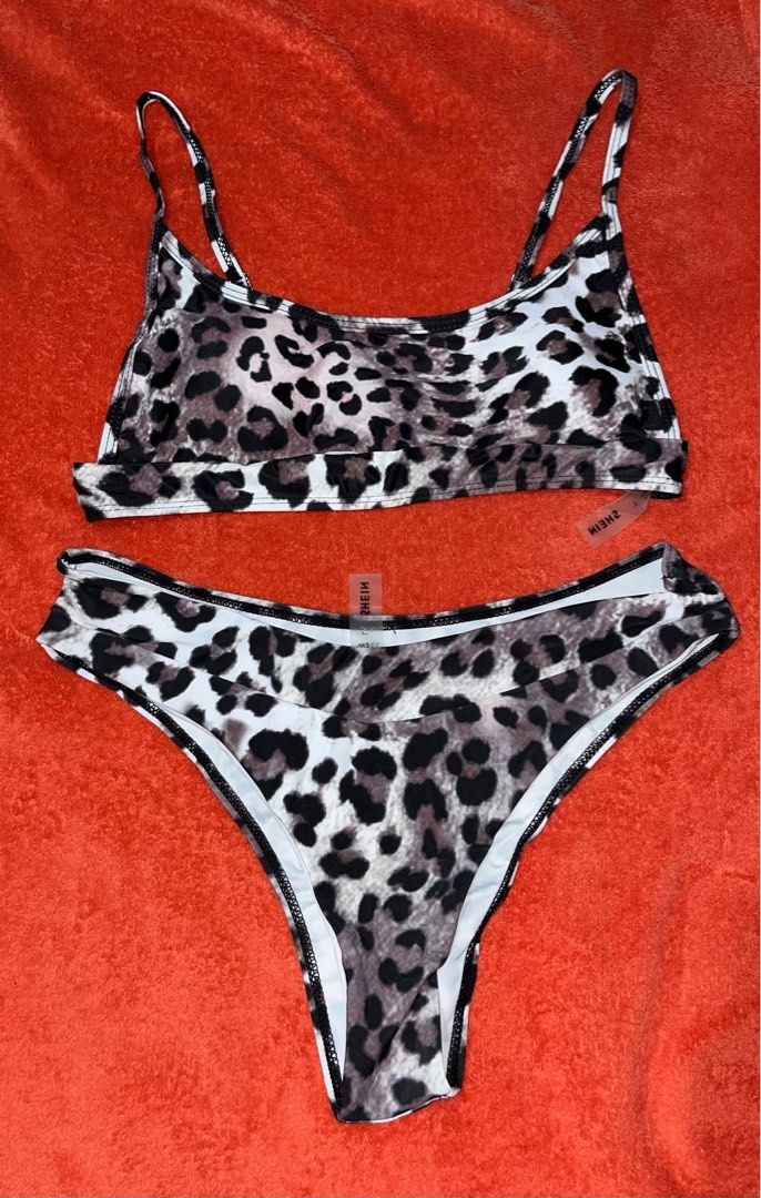 Leopard Fashion Print Swimsuit Two Piece