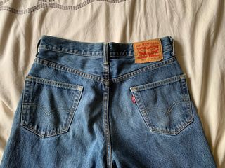 (Category: ) located in . Submitted by clutterwithme (Listing ID 1256718234, Image 1). Description: .