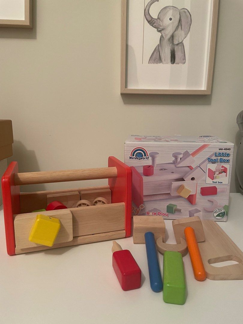 Little tool box by role play, 兒童＆孕婦用品, 嬰兒玩具- Carousell