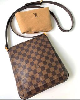 LV Neverfull MM M40513 Monogram Idylle, Luxury, Bags & Wallets on Carousell