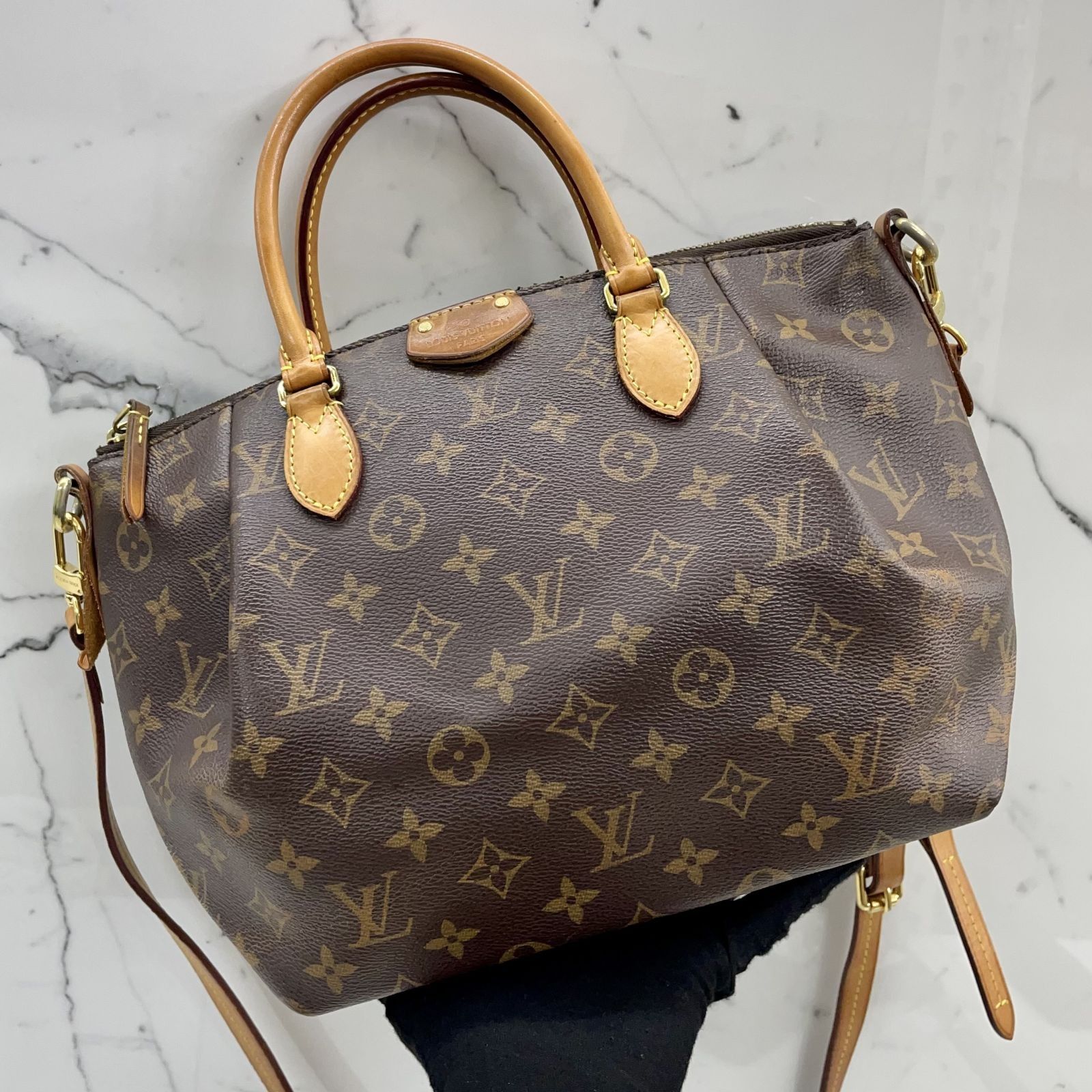 Louis Vuitton Turenne PM Monogram Bag, Luxury, Bags & Wallets on Carousell