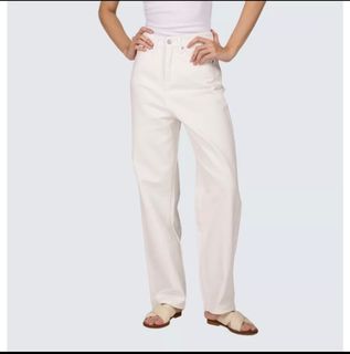 (Category: ) located in . Submitted by clothesfordiapers (Listing ID 1256787499, Image 1). Description: .