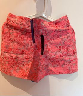 （分類：）位於 。 由 __mara__ 提交（商品編號 1256698244，圖片 1）。簡介： 。