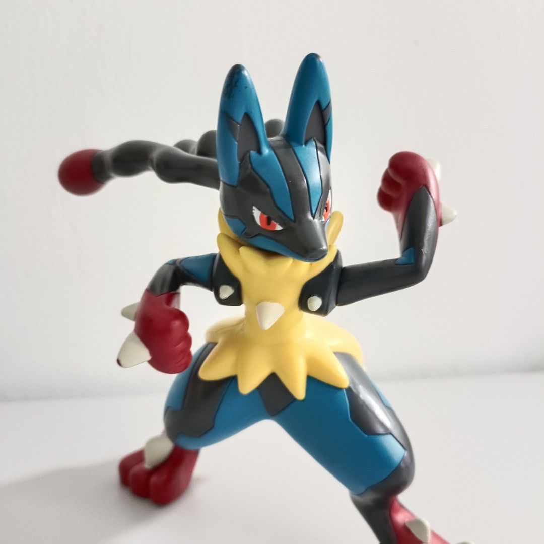 Mega Pokémon Figures Making - Mega Charizard, Lucario, Venusaur