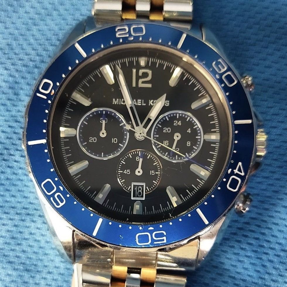 Michael Kors Windward Black Face Blue Bezel Chronograph MK8423