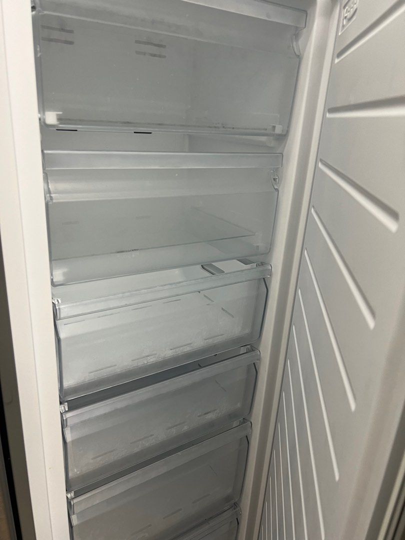 MIDEA 232L CHEST AND UPRIGHT FREEZER MCF232 (STAINLESS STEEL), TV & Home Appliances, Kitchen