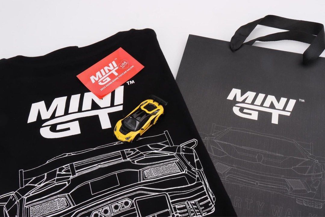 MINI GT 587 1/64 香港2023 車仔展會場特別版連t-shirt 林寶堅尼LB
