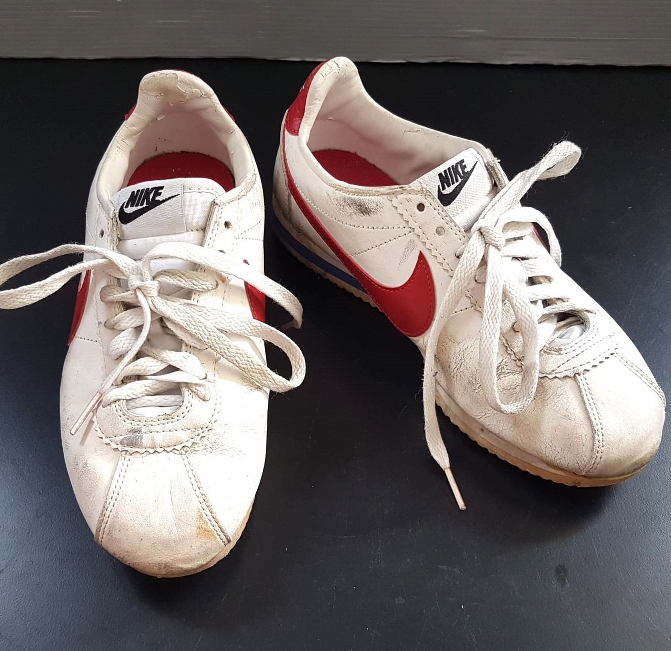 Vintage Nike Cortez classics white & pink low tops 5Y (women’s 6.5) EUC,  retro