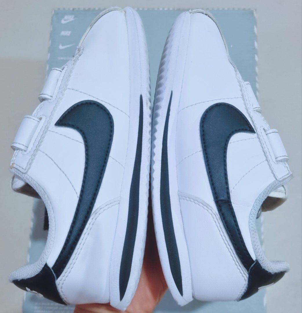 Nike cortez velcro discount