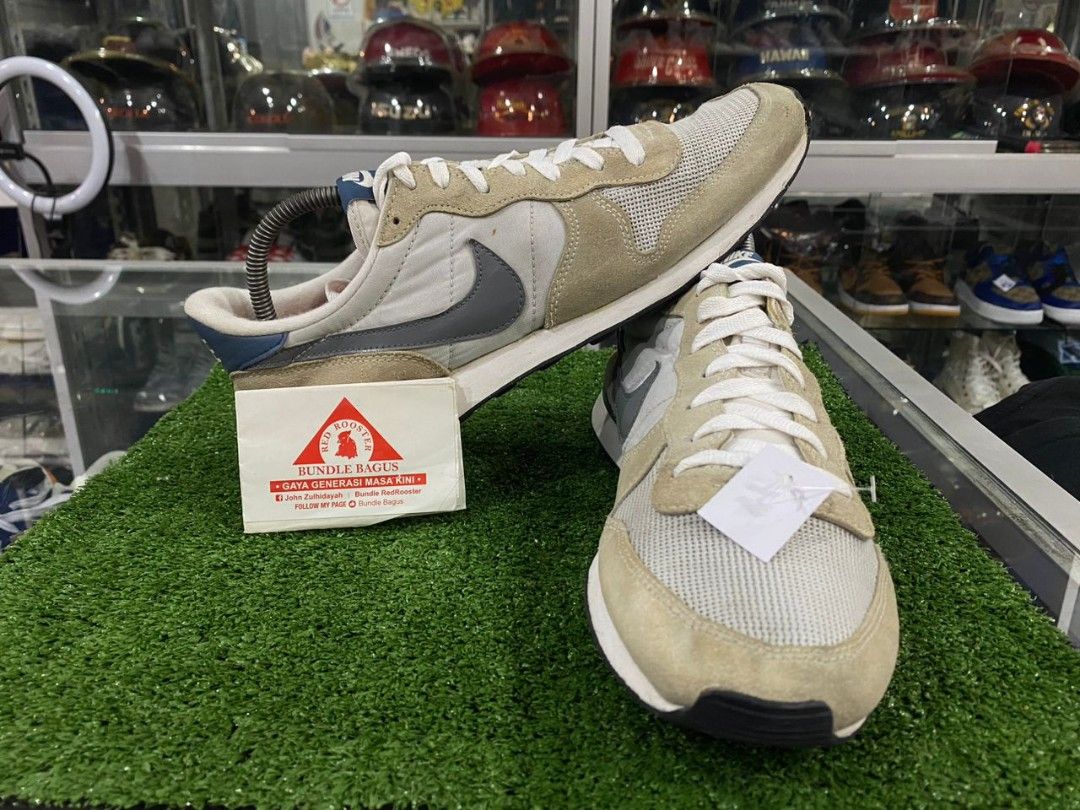 Nike Internationalist Men s Fashion Footwear Sneakers on Carousell