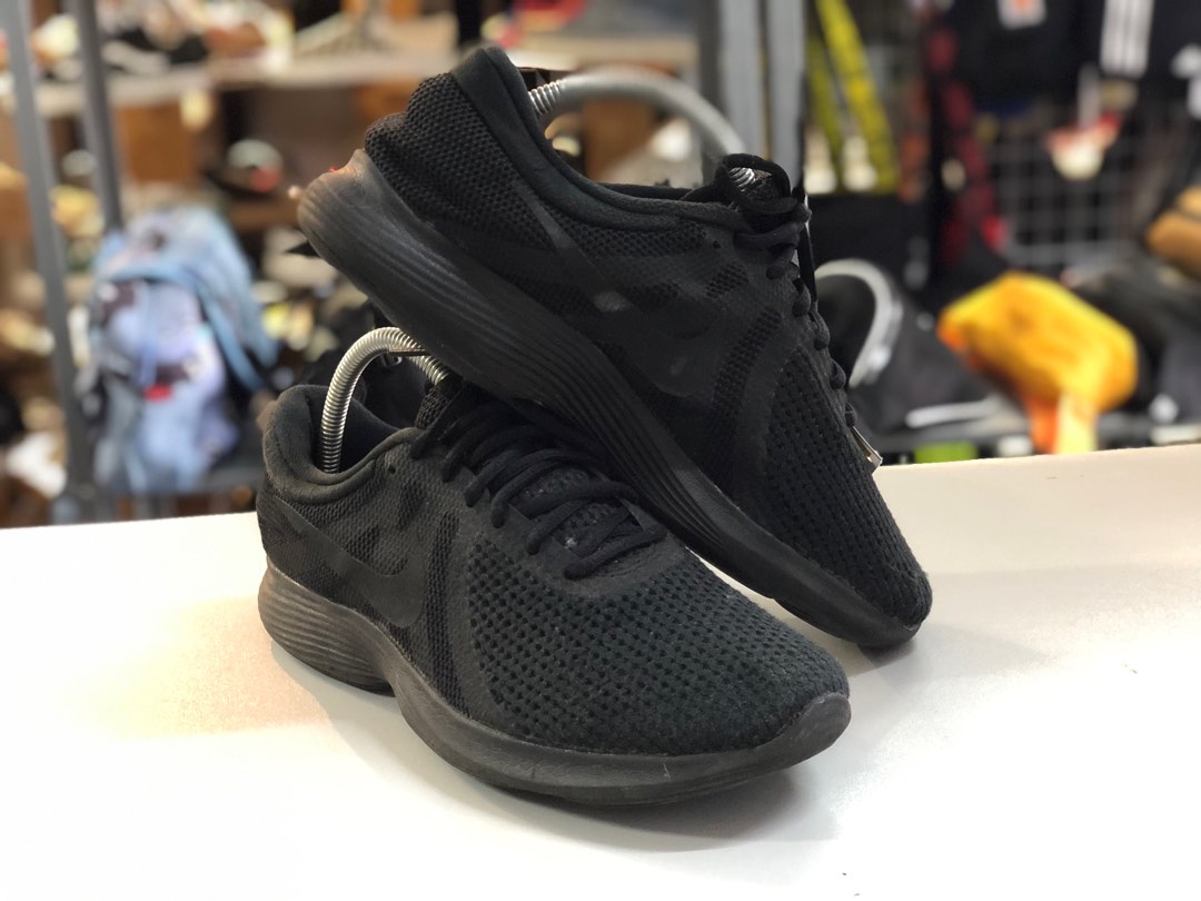 Nike Revolution 4 Men s Fashion Footwear Sneakers on Carousell
