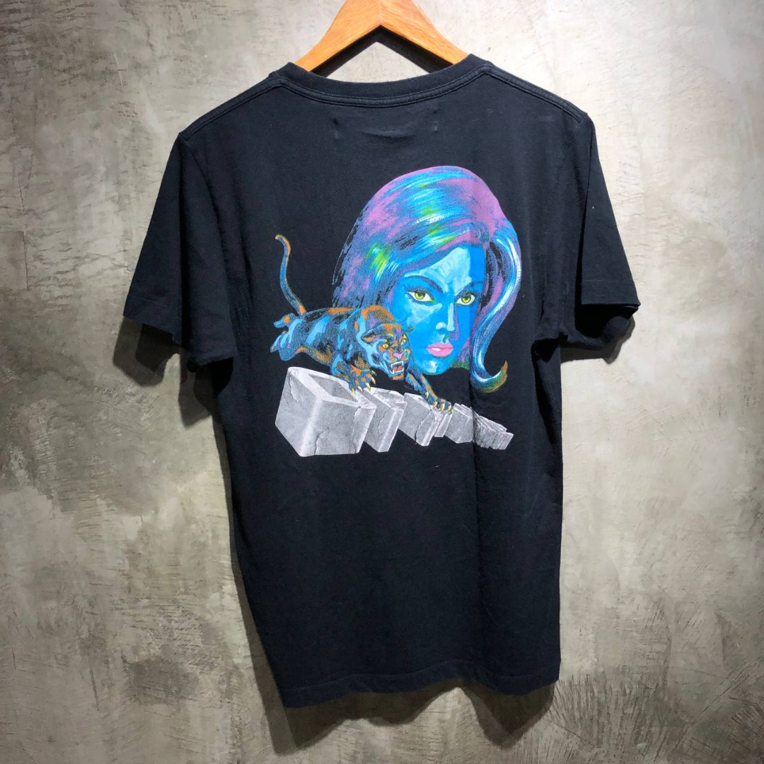 Off white top panther t shirt
